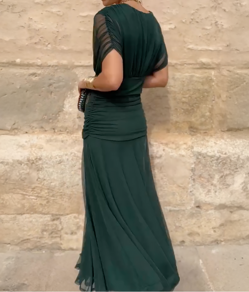 Elegantna maksi haljina s V-izrezom
