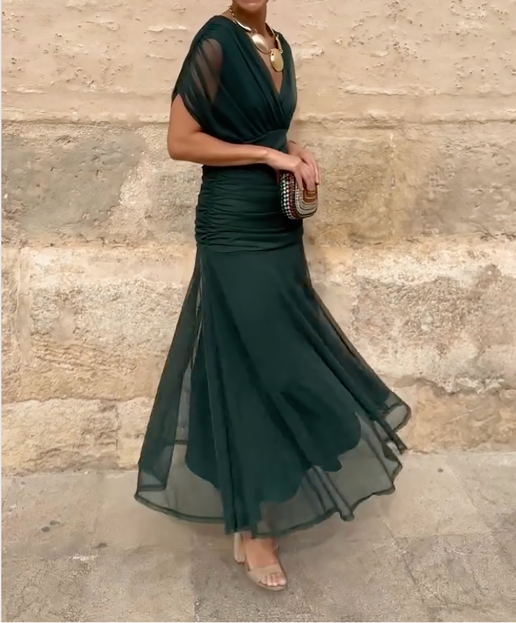 Elegantna maksi haljina s V-izrezom