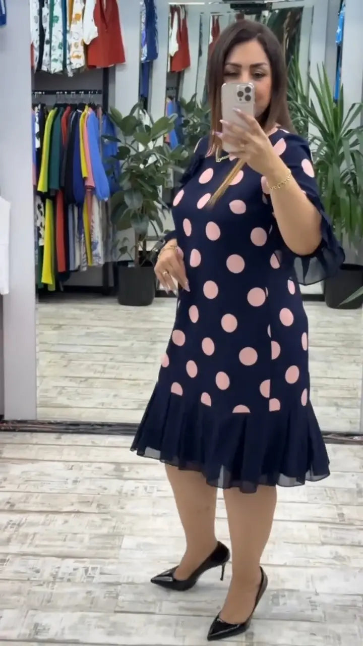 Lagano haljina s rukavima koji se šire