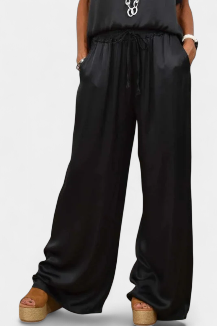 Set elegantnog zlatnog toka
