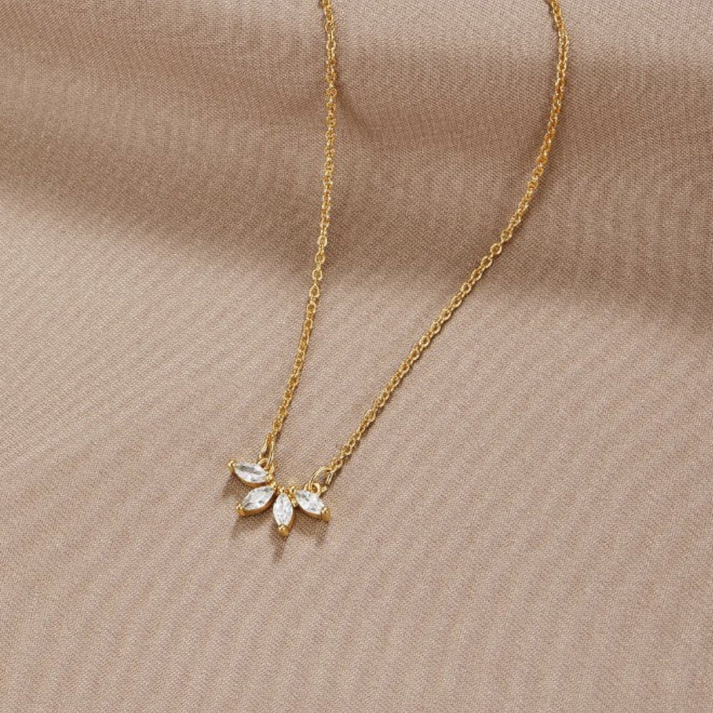 Elegantni kristalni nakit